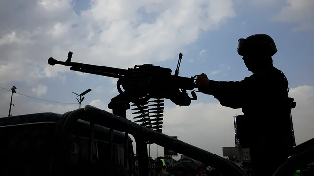 Houthi đe dọa phong tỏa eo biển chiến lược Bab el-Mandeb- Ảnh 1. Houthi đe dọa phong tỏa eo biển chiến lược Bab el-Mandeb- Ảnh 1.