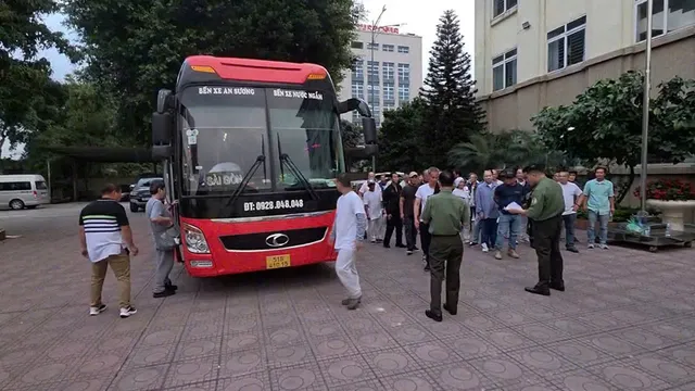TP Hồ Chí Minh tiếp nhận 34 công dân bị Mỹ trục xuất - Ảnh 1.