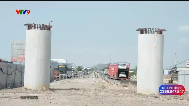 Alo V9 (23/3/2026): Thi công cầu vượt ì ạch, nguy cơ tai nạn tăng