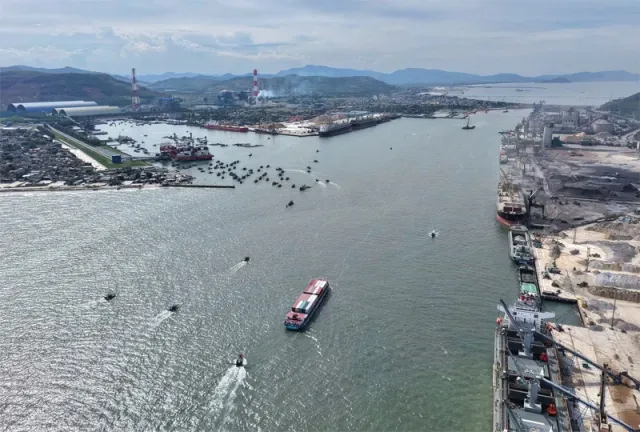 Thanh Hóa tăng tốc hoàn thiện hạ tầng, sẵn sàng “đón sóng” đầu tư năm 2026 - Ảnh 2.