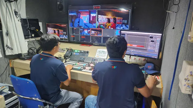 A Reporting Journey on Election Day in Truong Sa - Ảnh 23.