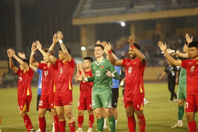 HLV Kim Sang-sik: Tuyển Việt Nam còn phải cải thiện trước trận gặp Malaysia- Ảnh 1.