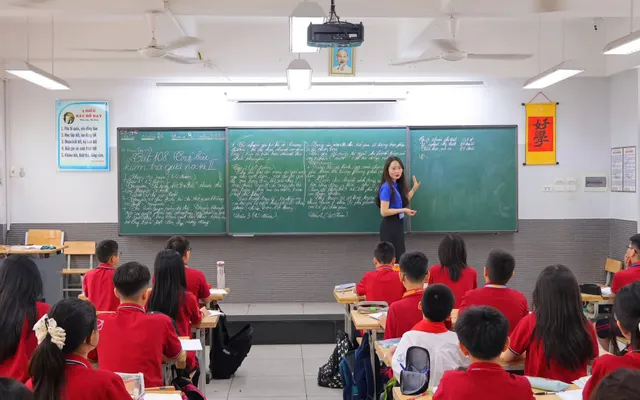 Thi lớp 10 Hà Nội: Học sinh “chạy nước rút”, áp lực chọn trường tăng cao