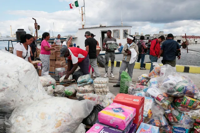 Mexico: 2 tàu chở hàng viện trợ nhân đạo mất tích khi đang trên đường đến Cuba - Ảnh 1. Mexico: 2 tàu chở hàng viện trợ nhân đạo mất tích khi đang trên đường đến Cuba - Ảnh 1.