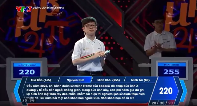 Quang Tri Schoolboy wins the laurel wreath of Road to Olympia Mount - Ảnh 7.