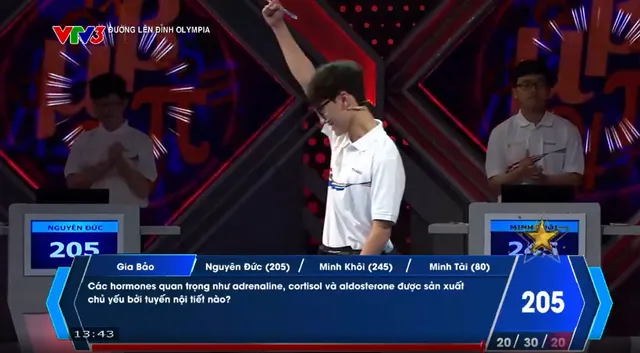 Quang Tri Schoolboy wins the laurel wreath of Road to Olympia Mount - Ảnh 8.