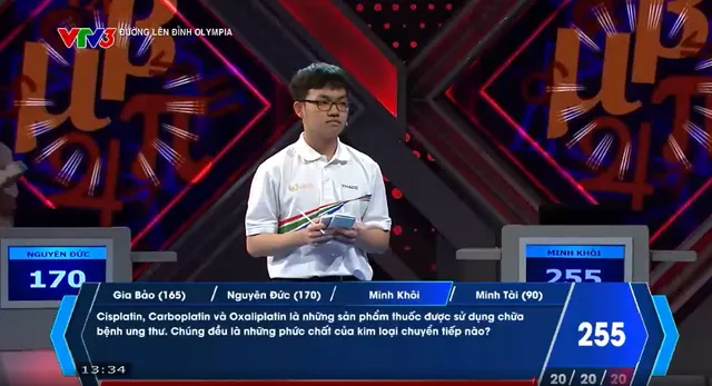 Quang Tri Schoolboy wins the laurel wreath of Road to Olympia Mount - Ảnh 9.