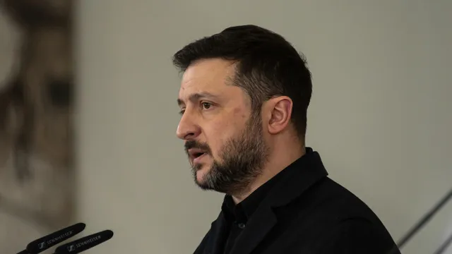 Nga đưa ra thời hạn 2 tháng để Ukraine rút quân hoàn toàn khỏi vùng Donbass - Ảnh 1.