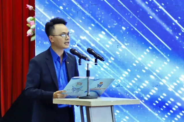 VTV chief  holds  dialogue with network  Youth Union Members - Ảnh 5.