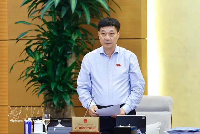 NA Standing Committee urges updated macro scenarios amid rising economic risks - Ảnh 1.