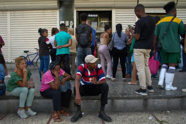 Cuba thả hơn 2.000 tù nhân- Ảnh 1. Cuba thả hơn 2.000 tù nhân- Ảnh 1.