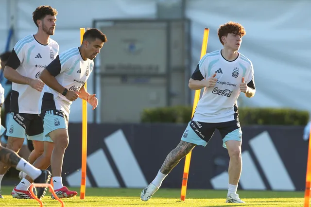 Chelsea chuẩn bị kích hoạt "bom tấn" 50 triệu euro mang tên Valentin Barco- Ảnh 1.