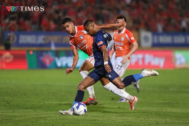 Đình Bắc lập cú đúp, Công an Hà Nội thắng đậm SHB Đà Nẵng- Ảnh 1. Đình Bắc lập cú đúp, Công an Hà Nội thắng đậm SHB Đà Nẵng- Ảnh 1.