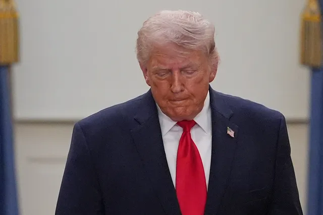 Tổng thống Trump cảnh báo "thảm họa" có thể xảy ra với Iran - Ảnh 1.