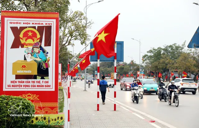 Party leadership key to ensuring State power belongs to people in election - Ảnh 1.