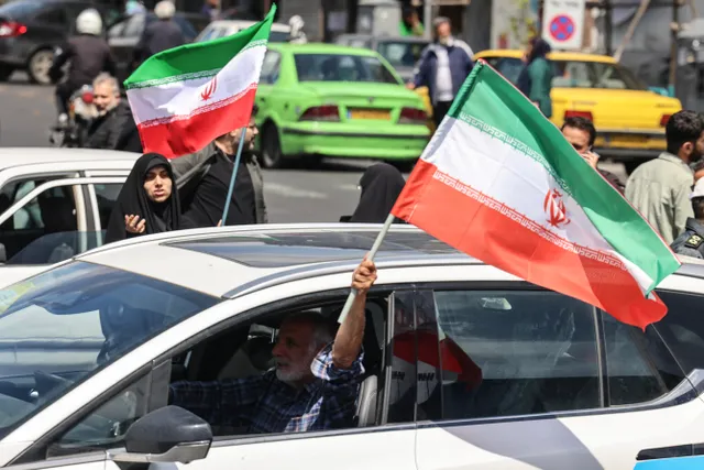 Mỹ và Iran đều tuyên bố chiến thắng sau khi đạt thỏa thuận ngừng bắn - Ảnh 1. Mỹ và Iran đều tuyên bố chiến thắng sau khi đạt thỏa thuận ngừng bắn - Ảnh 1.