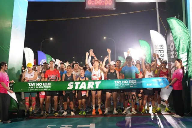 Tay Ho Half Marathon 2026: Trung Cường, Nguyễn Thị Oanh giành chức vô địch- Ảnh 1.