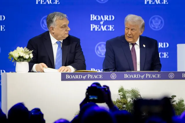Tổng thống Trump lên tiếng về thất bại bầu cử của Thủ tướng Hungary Viktor Orban - Ảnh 1.