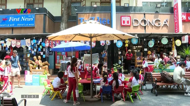 Đường sách TP. Hồ Chí Minh và bài toán quy hoạch bãi giữ xe