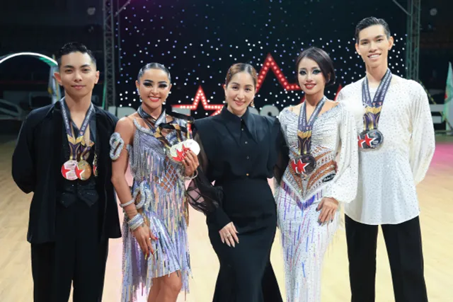 DanceSport Việt Nam ra quân ấn tượng tại giải Đông Nam Á- Ảnh 1.