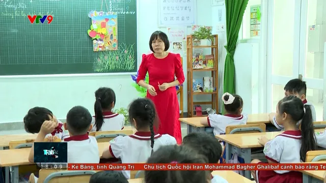 Đẩy mạnh phân cấp gỡ khó thiếu giáo viên