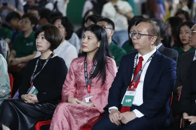 Buổi sáng 'truyền lửa' tại Future Fest 2026: Mở lối cho học sinh chọn đúng ngành nghề - Ảnh 4.