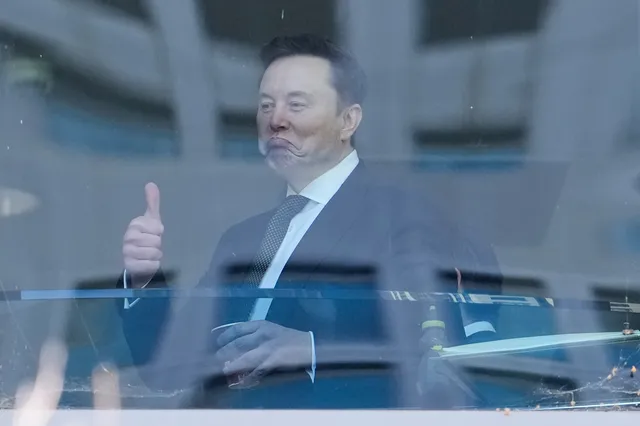 Gói thù lao của tỷ phú Elon Musk tại Tesla năm 2025 đạt mức kỷ lục- Ảnh 1.