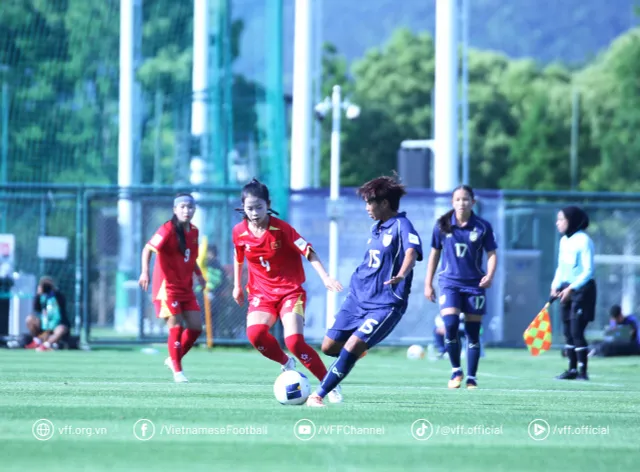 VCK U17 nữ châu Á 2026: U17 Việt Nam hòa nghẹt thở Thái Lan 2-2- Ảnh 1.