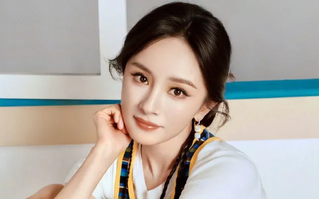 Dương Mịch bị bỏng khi làm đẹp