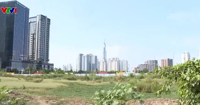 Khơi thông nguồn lực từ đấu giá “đất vàng”