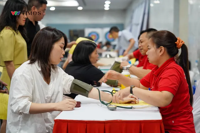 Spread  the Spirit of Sharing with Voluntary Blood Donation at VTV - Ảnh 6.