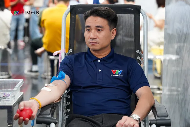 Spread  the Spirit of Sharing with Voluntary Blood Donation at VTV - Ảnh 10.