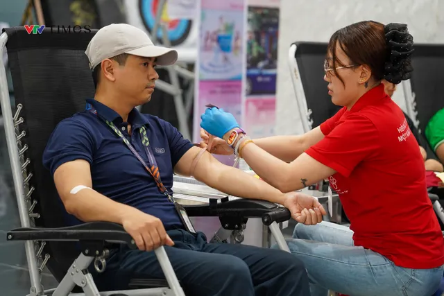Spread  the Spirit of Sharing with Voluntary Blood Donation at VTV - Ảnh 14.