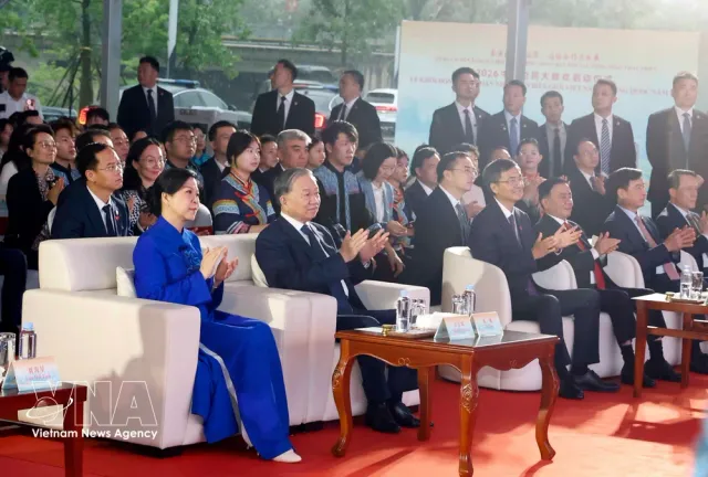 Vietnam’s top leader attends launch of Vietnam–China Border People’s Festival 2026 - Ảnh 1.