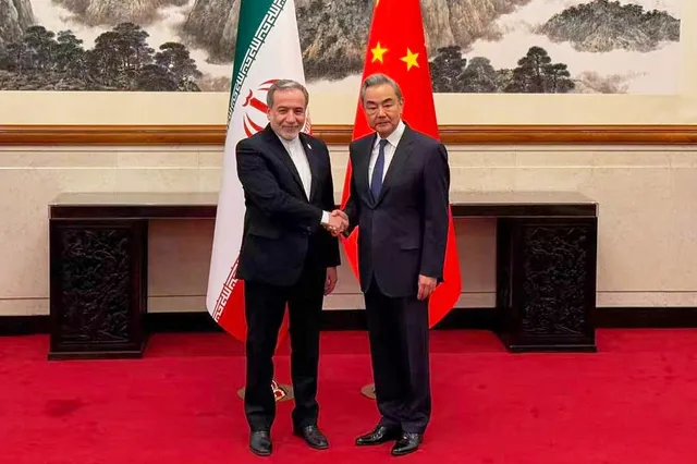 Ngoại trưởng Trung Quốc - Iran hội đàm tại Bắc Kinh - Ảnh 1. Ngoại trưởng Trung Quốc - Iran hội đàm tại Bắc Kinh - Ảnh 1.