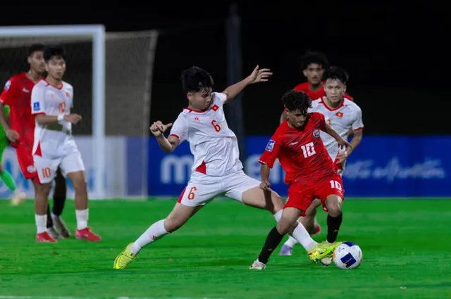 U17 Việt Nam thắng kịch tính trận ra quân, dẫn đầu bảng tại giải châu Á- Ảnh 1.