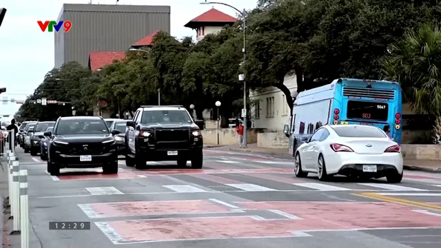 Lo ngại về mức độ an toàn và hiệu quả của taxi tự lái
