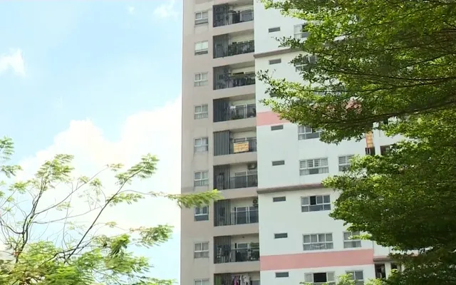 Gỡ vướng sổ hồng để khơi thông thị trường nhà ở