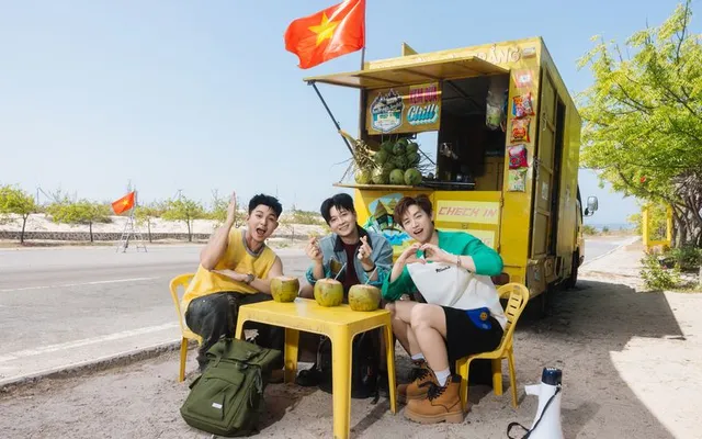 Vừa xác nhận tham gia Quán nhà Haha, Jun Phạm đồng hành cùng Ngô Kiến Huy trong MV đẹp xiêu lòng