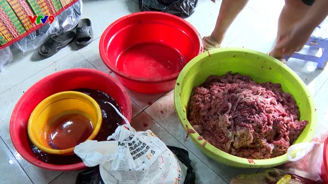 Đường dây nóng AloV9  (18/5/2026): Kinh hoàng thủ đoạn hô biến thịt heo thành bò