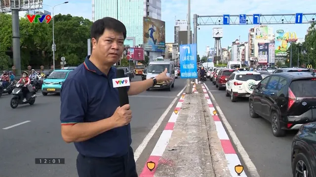 Giao thông khi tổ chức lại vòng xoay Điện Biên Phủ ngày cao điểm