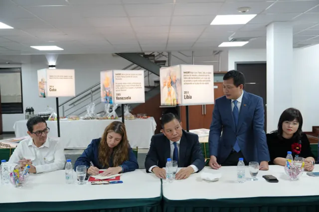 VTV’s International Programs   Department and TeleSUR sign a cooperation agreement - Ảnh 4.