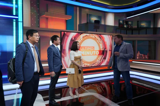 VTV’s International Programs   Department and TeleSUR sign a cooperation agreement - Ảnh 6.