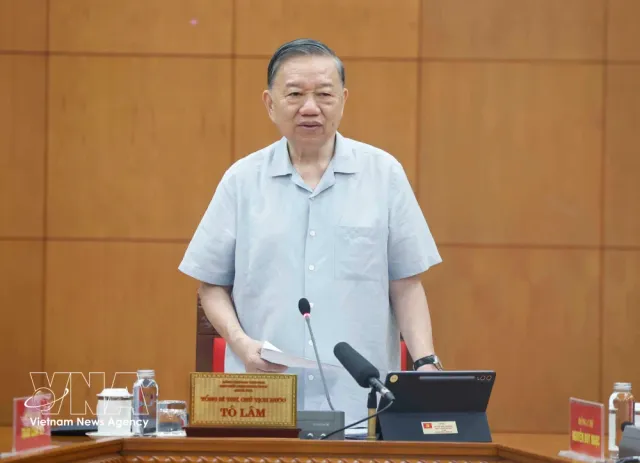 Top leader calls for strategic quantum technology development plan - Ảnh 1.
