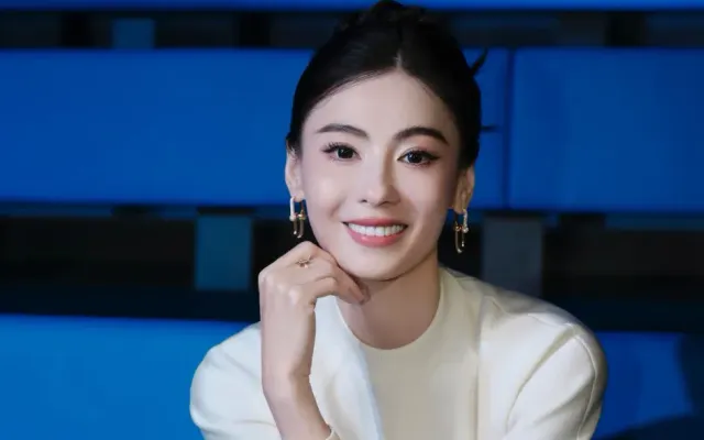 Trương Bá Chi phát hành đĩa đơn mới sau 20 năm