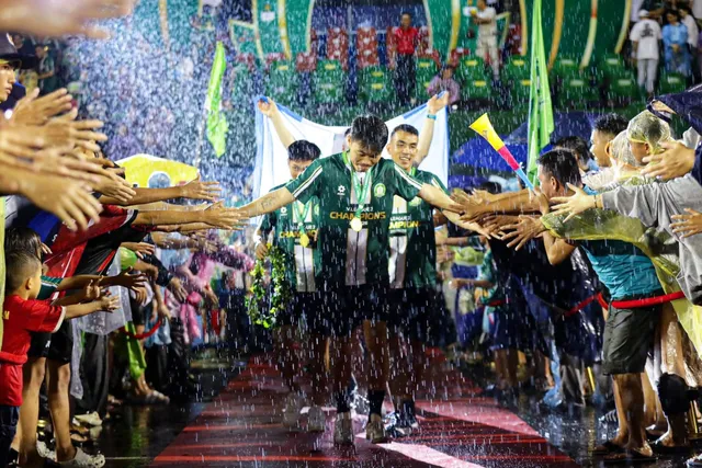 Vô địch giải hạng Nhất, Trường Tươi Đồng Nai thăng hạng V.League bằng thực lực- Ảnh 1. Vô địch giải hạng Nhất, Trường Tươi Đồng Nai thăng hạng V.League bằng thực lực- Ảnh 1.