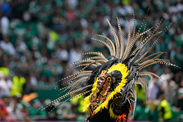 TRỰC TIẾP Lễ khai mạc FIFA World Cup 2026™ : Chủ nhà Mexico mang tới những phần trình diễn đầy sắc màu - Ảnh 2.
