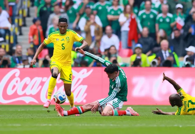 TRỰC TIẾP FIFA World Cup 2026™| ĐT Mexico 2-0 ĐT Nam Phi - Ảnh 1.