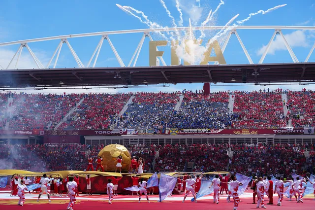 TRỰC TIẾP Lễ khai mạc FIFA World Cup 2026™: Bầu không khí cổ vũ cuồng nhiệt tại Canada - Ảnh 3.