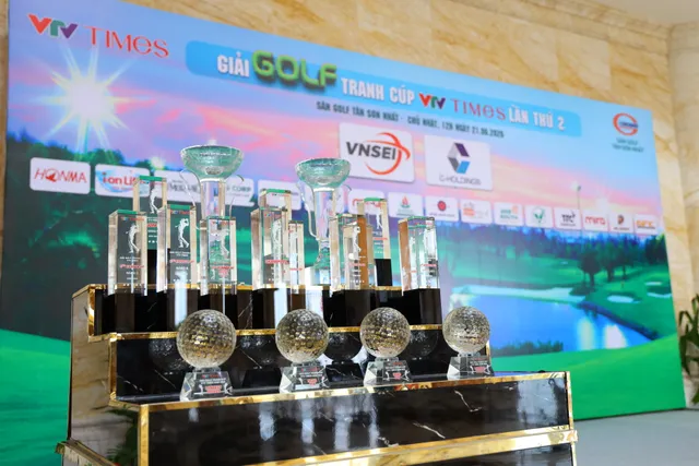 AI và cuộc chuyển mình của ngành sản xuất cúp pha lê- Ảnh 1.